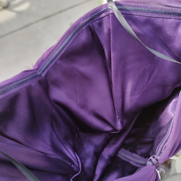 Beautiful feather and Rhinestone Dress - Picture 4 of 11